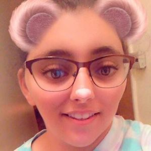 Meet your Posher, Stacey